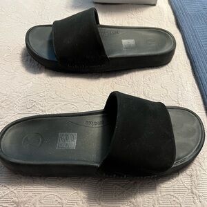 lululemon athletica Black Sandals